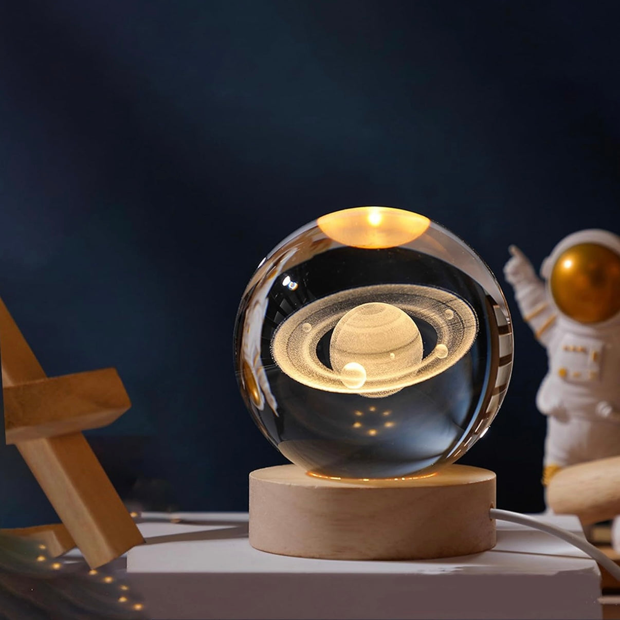 Crystal Ball Lamp