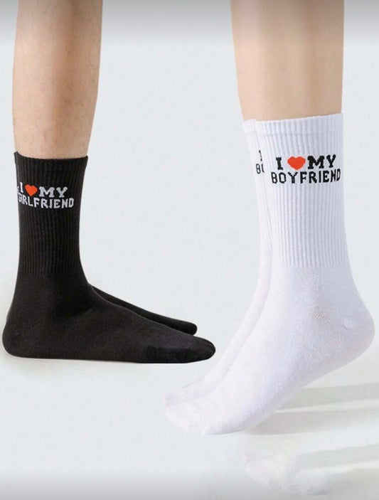 Couple’s love socks